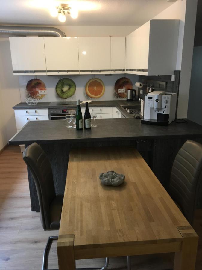 Peter'S Ferienwohnung Im Souterrain Neuried  Экстерьер фото